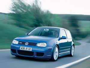 Volkswagen Golf R32 2002 года